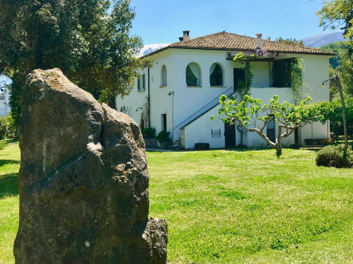 Agriturismo "Borgo Madonna Degli Angeli" - Charming Cottages In The Gardens ! Tocco da Casauria Eksteriør bilde