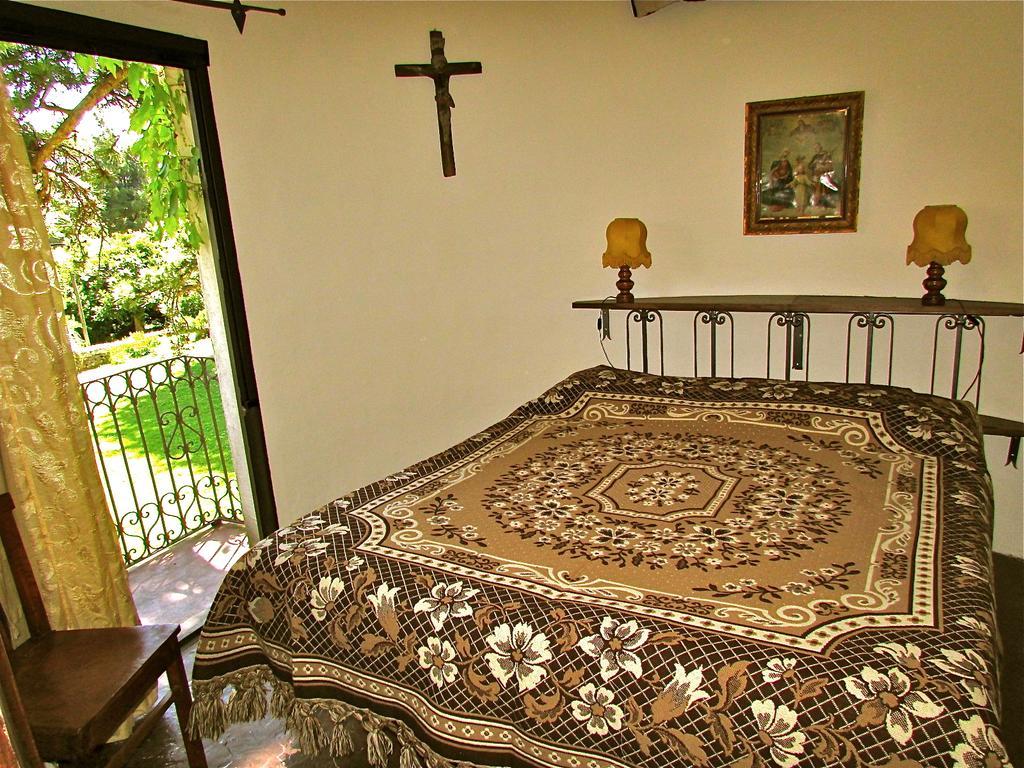Agriturismo "Borgo Madonna Degli Angeli" - Charming Cottages In The Gardens ! Tocco da Casauria Eksteriør bilde